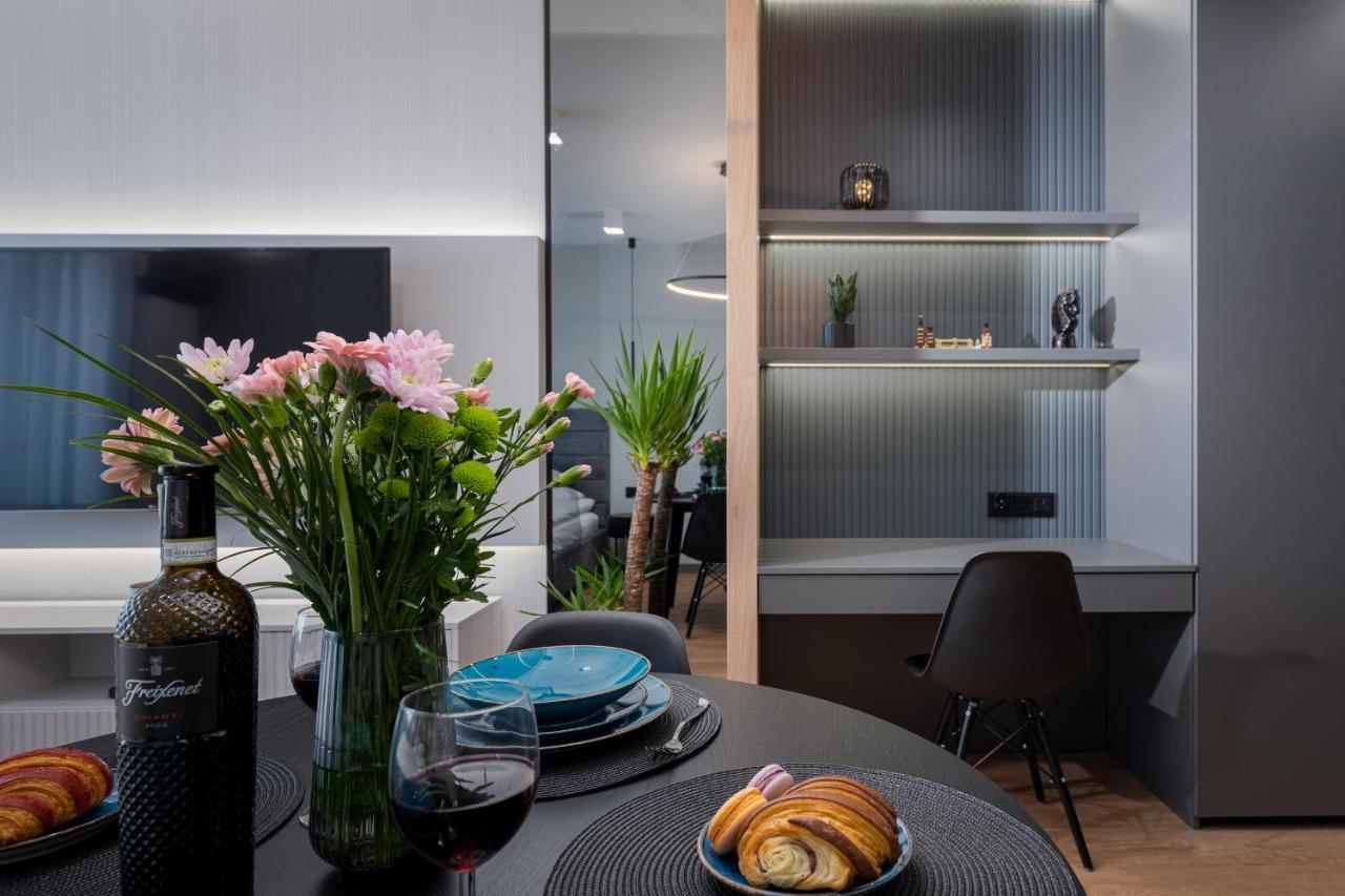 Apartament Mateo Inn Krakow Bagian luar foto